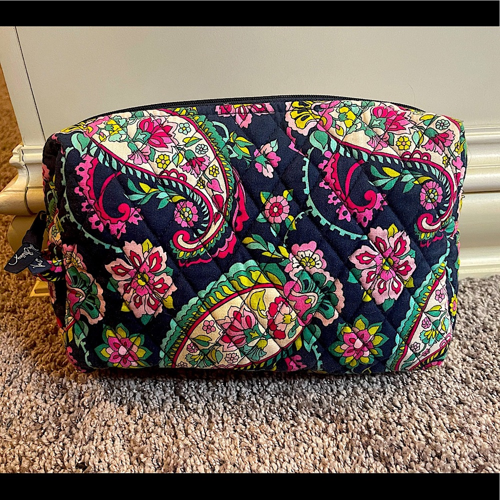 Vera Bradley Grand Travel cosmetic